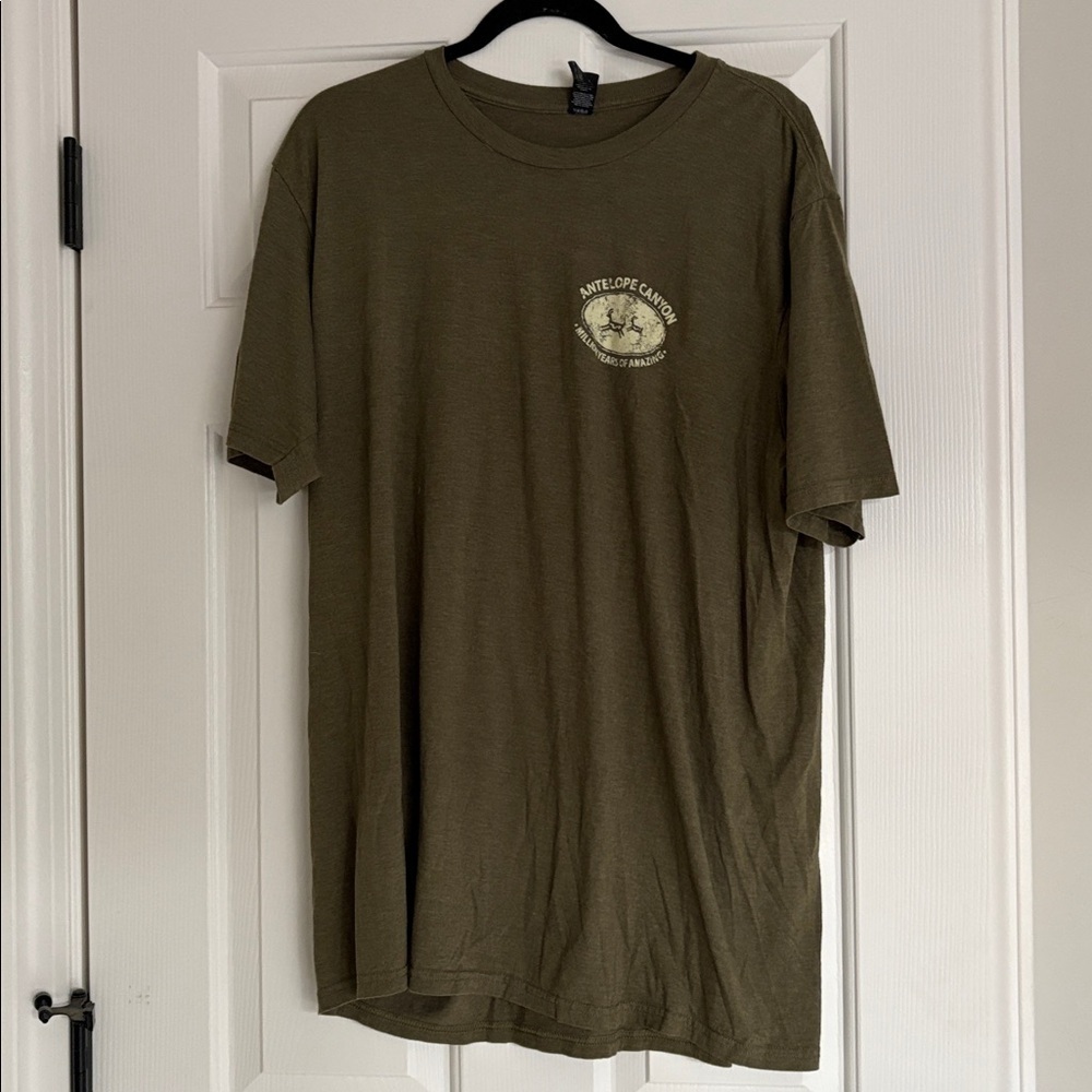Set of tshirts - Picture 4 of 9